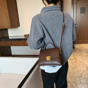 Petit Sac Carré à Rabat | Bandoulière & Épaule | Style Street Trendy Femme
