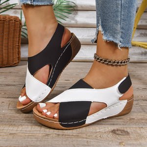 Sandales à Brides Croisées Ajourées | Fermeture Velcro | Femme