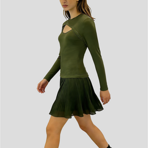 Women's fashionable chiffon pleated dress with cutout details at the chest