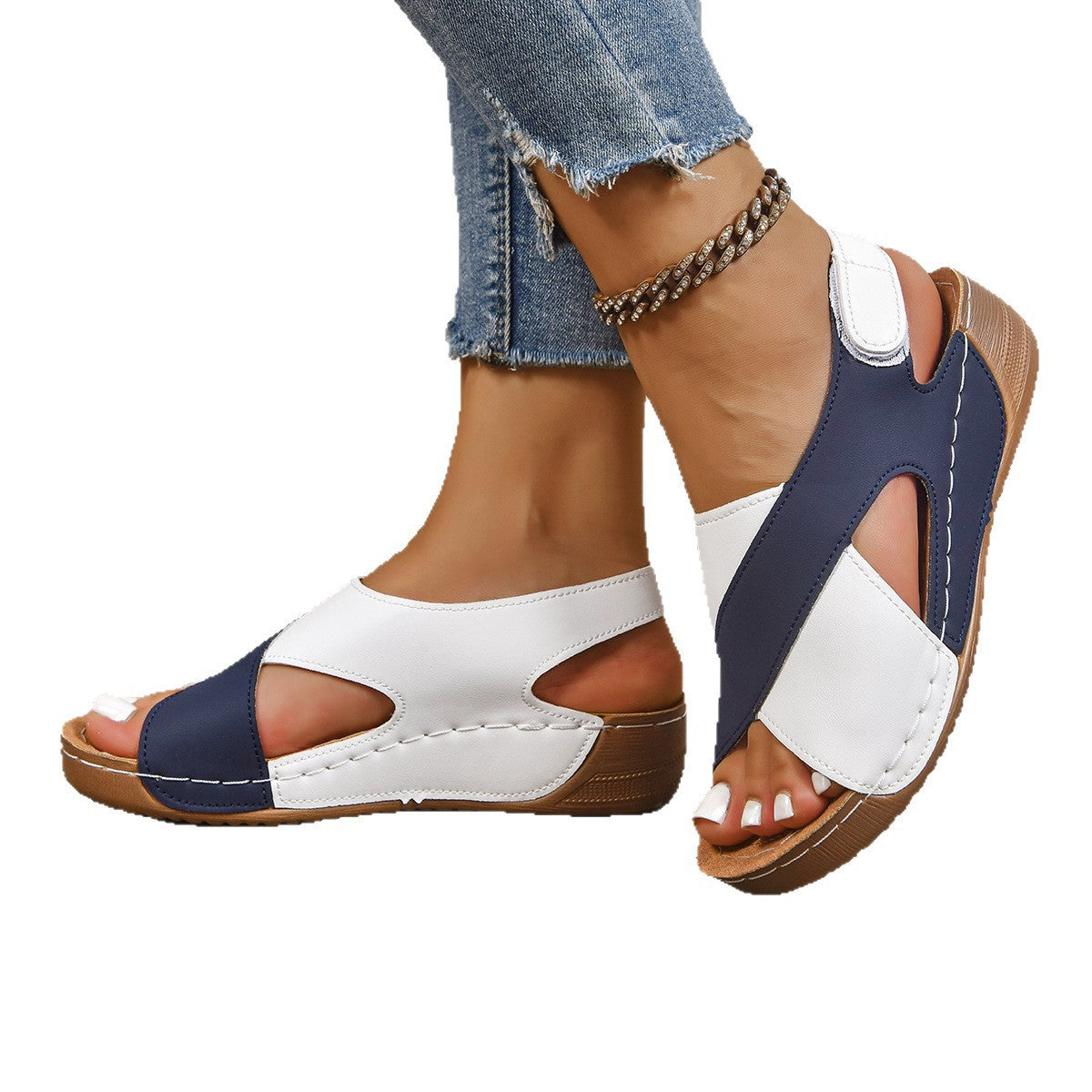 Sandales à Brides Croisées Ajourées | Fermeture Velcro | Femme