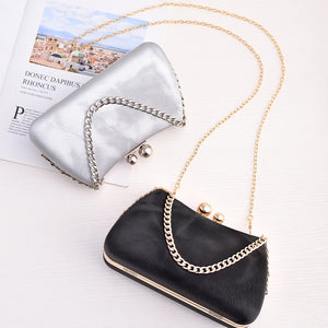 Sac Pochette Soirée Forme Coussin | Fermoir Cadenas | Femme
