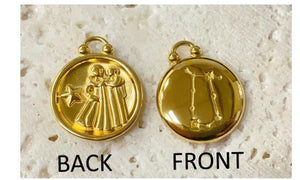 Pendentif Médaille Zodiaque Plaqué Or 18K — 12 Constellations