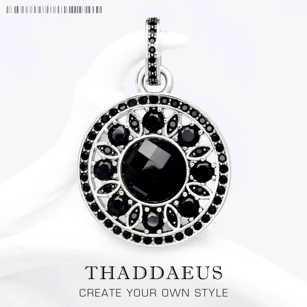 Pendentif Cercle Noir en Argent Sterling 925 – Design Élégant Sertie Zircon Style Moderne