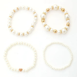 Bracelet Perles Élégant — Set de 4 avec Charm Cœur